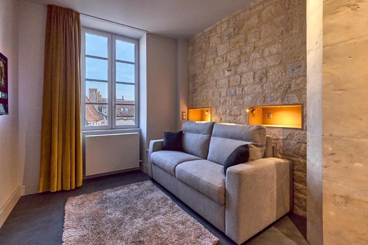 Appartement Montagnon - Les Suites Du Palais - Classe 4 Etoiles, Parking Prive, Vue Cathedrale, 3 Chambres, Primo C0Nciergerie เนอแวร์ ภายนอก รูปภาพ