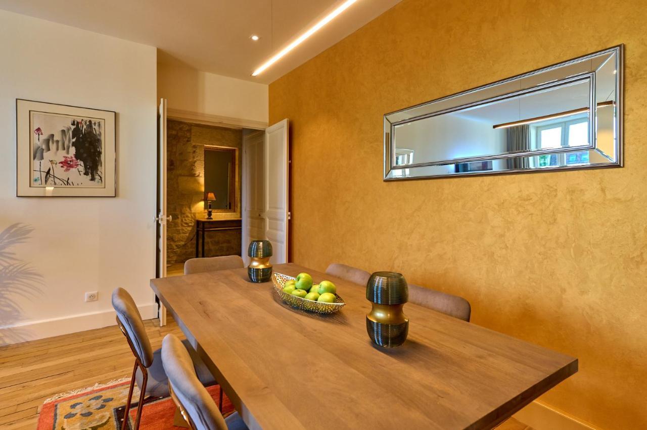 Appartement Montagnon - Les Suites Du Palais - Classe 4 Etoiles, Parking Prive, Vue Cathedrale, 3 Chambres, Primo C0Nciergerie เนอแวร์ ภายนอก รูปภาพ