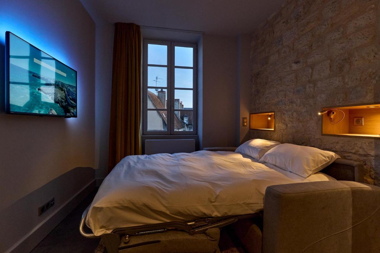 Appartement Montagnon - Les Suites Du Palais - Classe 4 Etoiles, Parking Prive, Vue Cathedrale, 3 Chambres, Primo C0Nciergerie เนอแวร์ ภายนอก รูปภาพ
